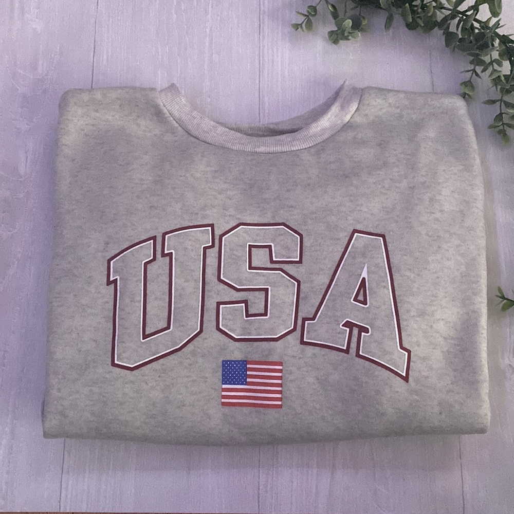 USA Graphic Drop Shoulder Pullover